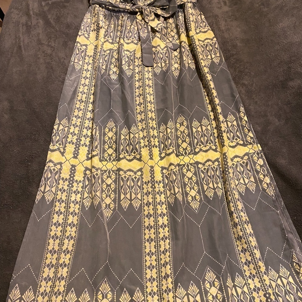 Olive & Oak Long Strapless Dress - Picture 2 of 3